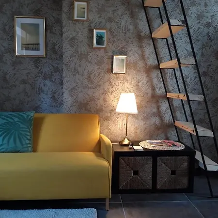 900 Meters From Metro&station Ceva Apartment