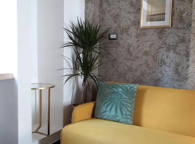 900 Meters From Metro&station Ceva